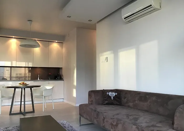 Apartahotel Platinum Towers 2*