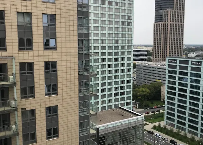 Apartahotel Platinum Towers 2*