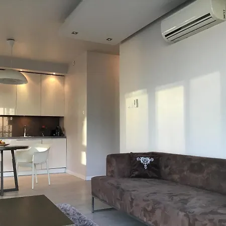 Aparthotel Platinum Towers 2*