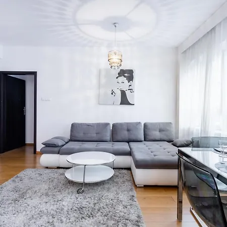 Aparthotel Platinum Towers