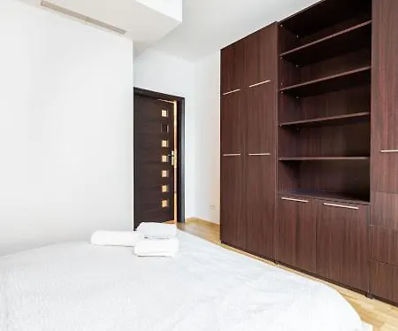 Lejlighedshotel Platinum Towers 2*