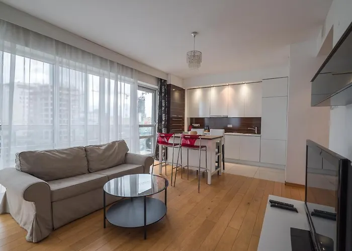 Aparthotel Platinum Towers 2*