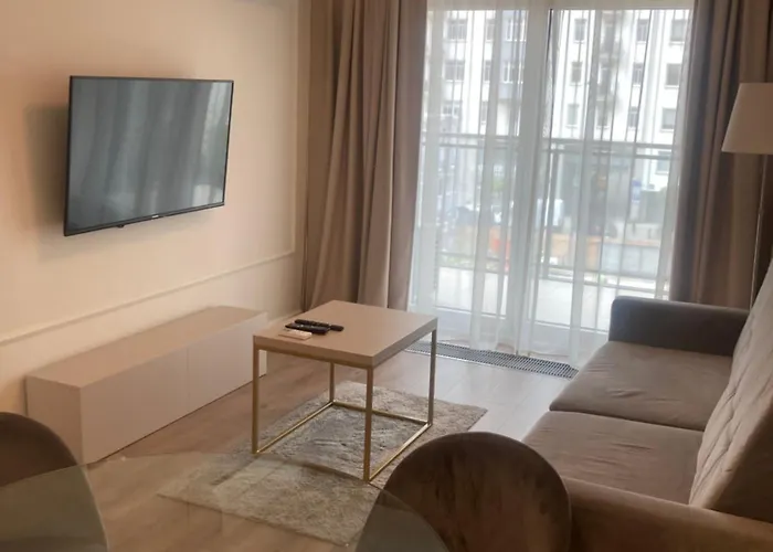 Platinum Towers Aparthotel