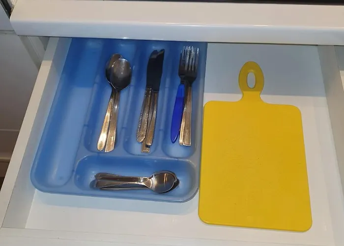 מלון דירות Platinum Towers 2*