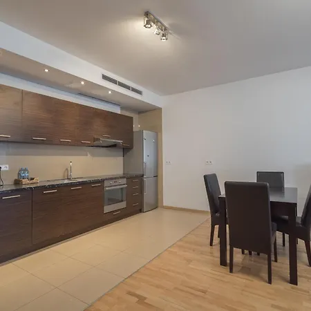 Platinum Towers Aparthotel Varsavia