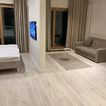 Platinum Towers 2*