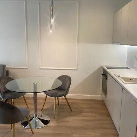 Hotel apartamentowy Platinum Towers 2*